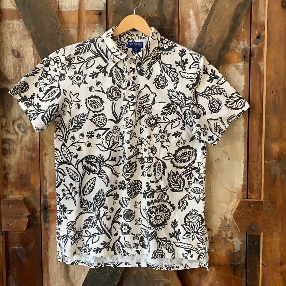 Graphic black and white polo